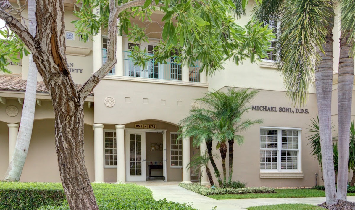 Dr. Michael Sohl Implant & Cosmetic Dentistry photo 4