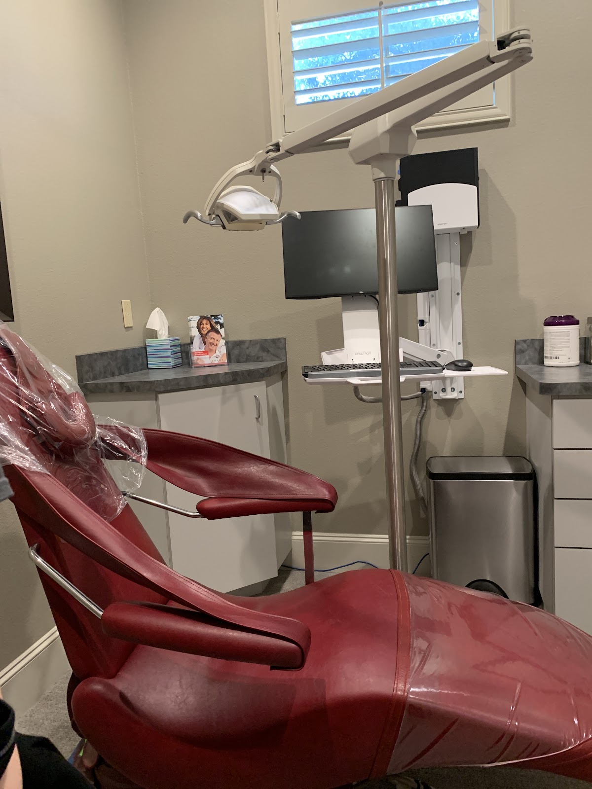 Osant- Oral Surgery Associates Of North Texas photo 2