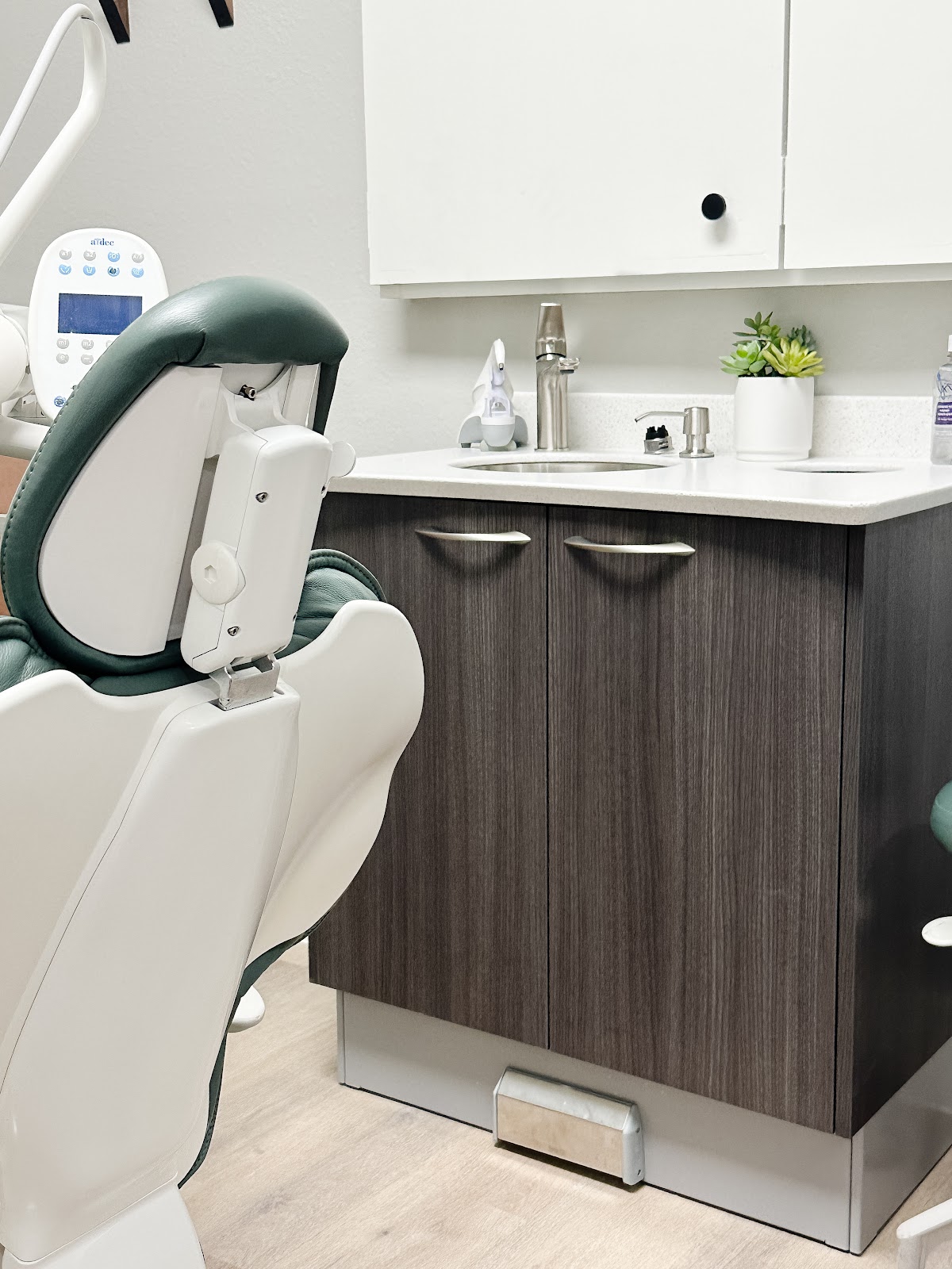 Molina Family Dentistry photo 3