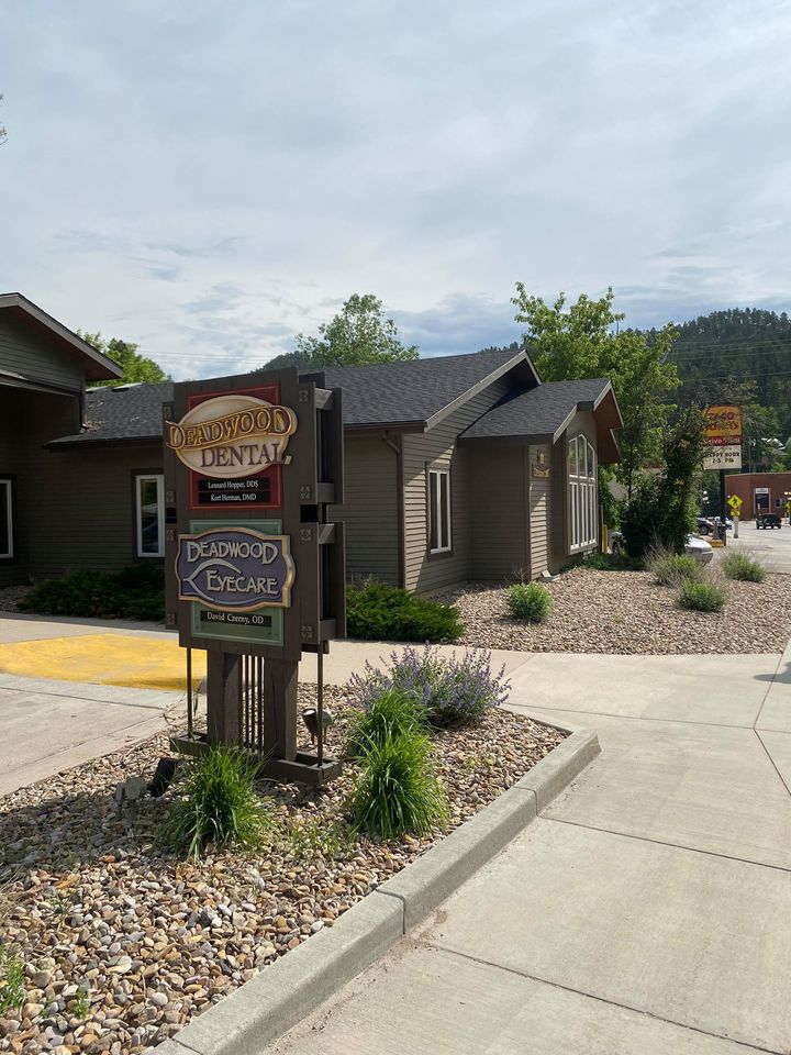 Deadwood Dental photo 1