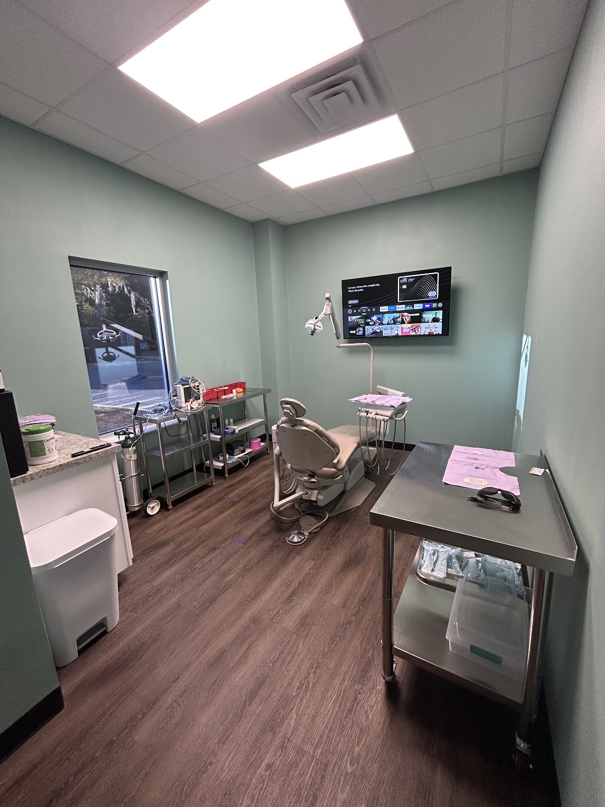 Apex Oral Surgery - Oral Surgeon in Tallahassee photo 2