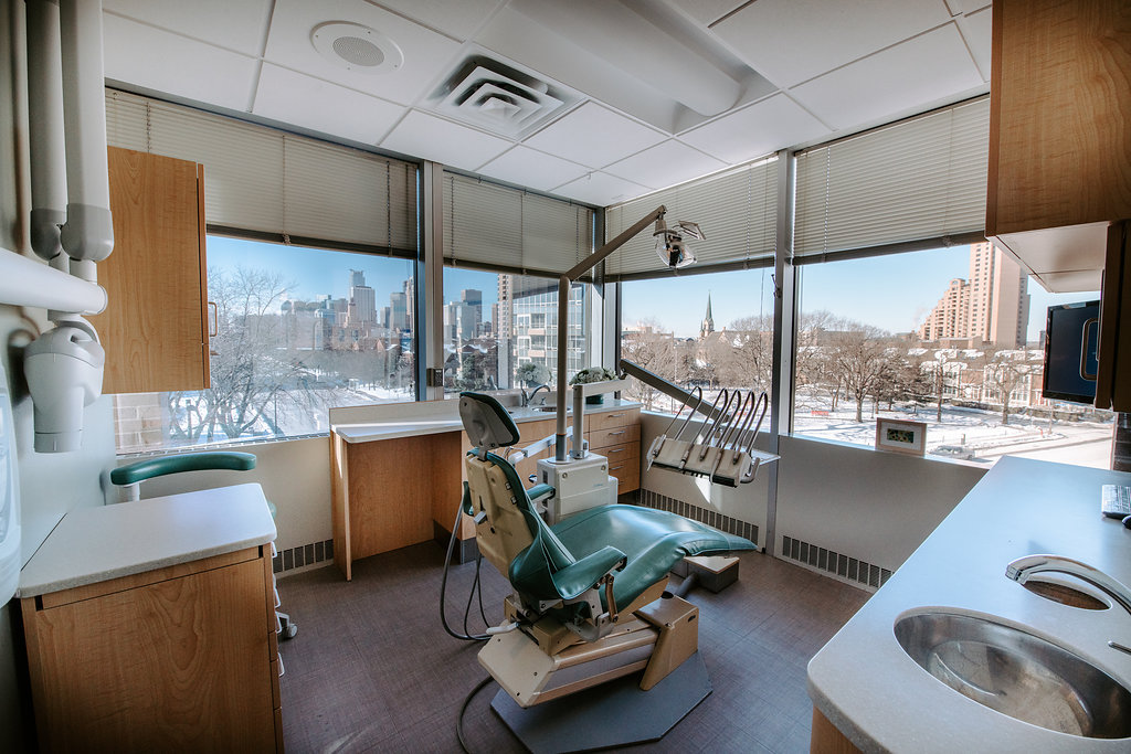 Le Centre Dentistry photo 3