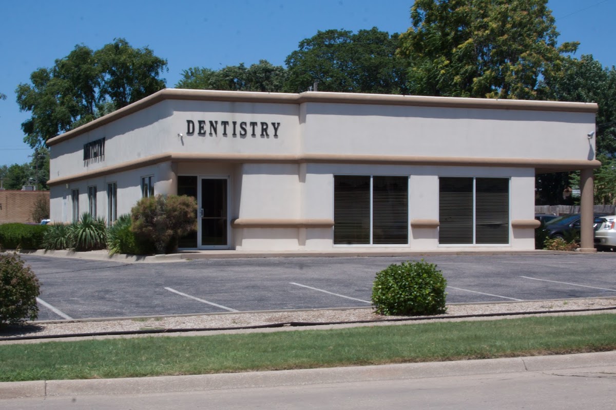 Dr. Lana K. Anderson: Periodontist in Wichita photo 1