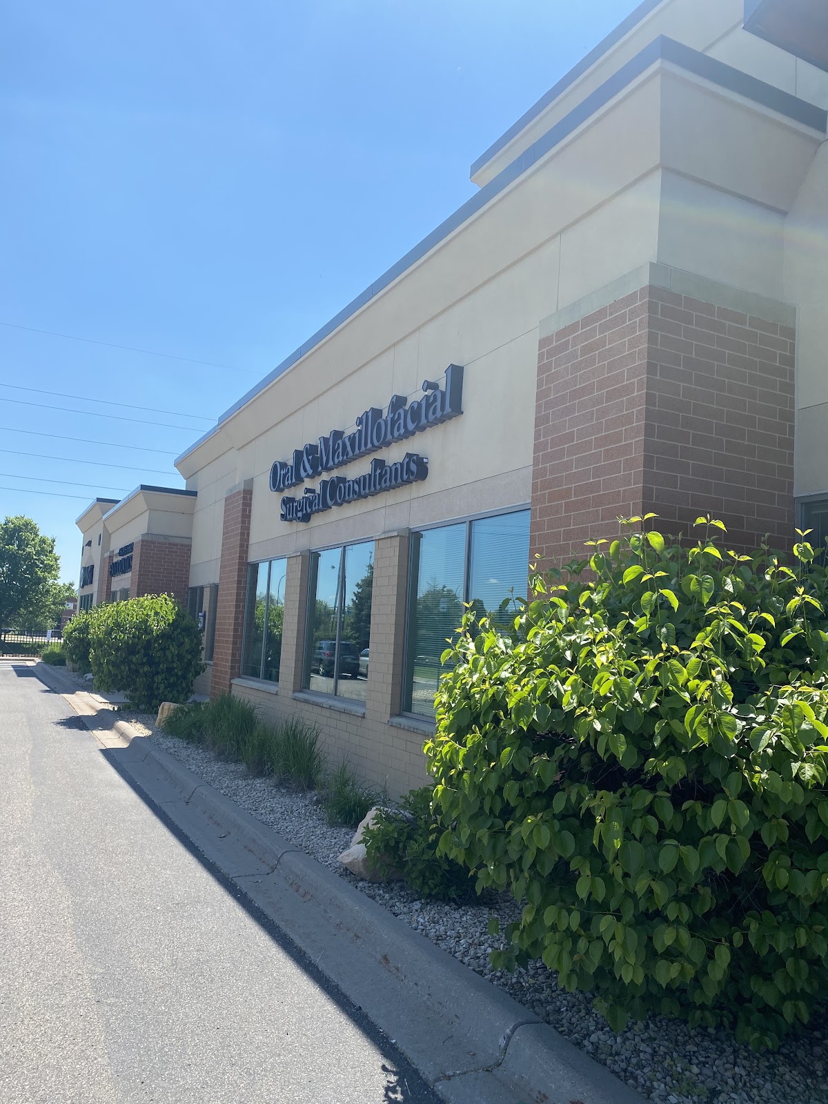 Oral & Maxillofacial Surgical Consultants photo 1
