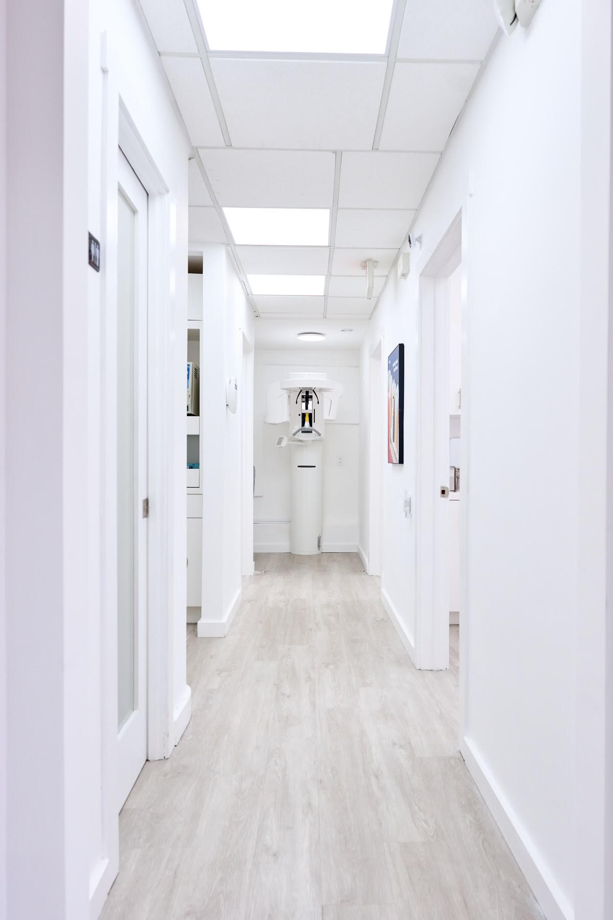 Flossy Smiles Dental Implants & Aesthetics photo 6