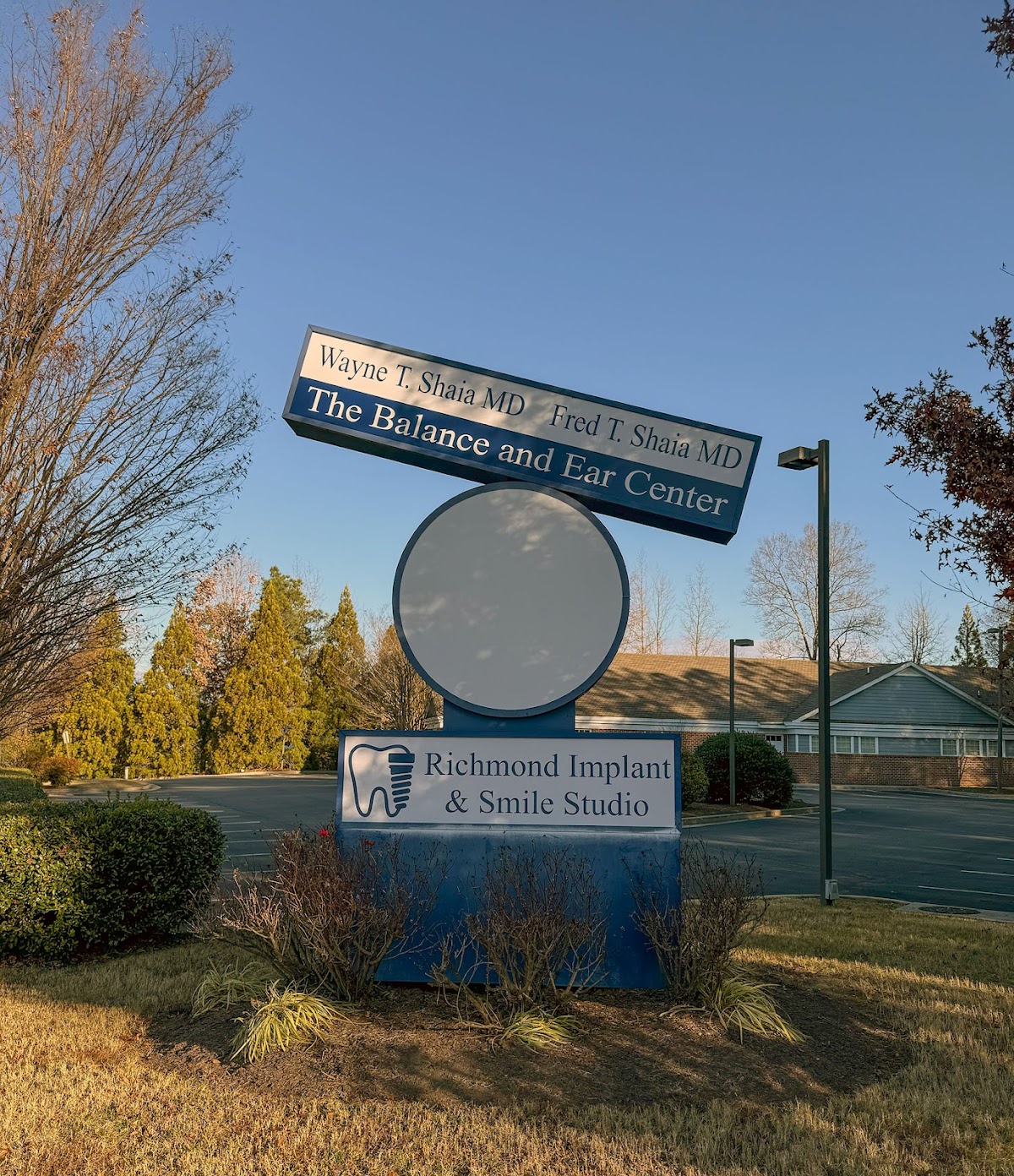 Richmond Implant & Smile Studio photo 2