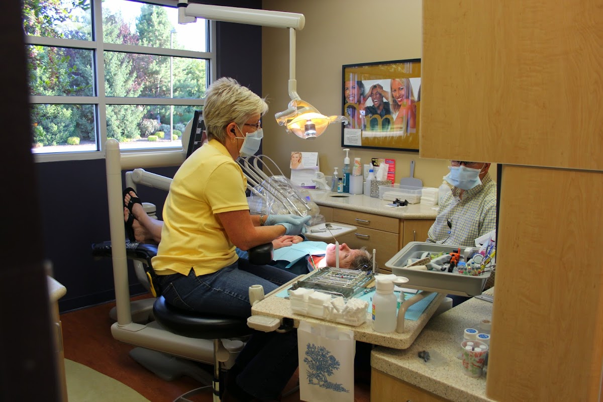 Lifesmiles Laser and Cosmetic Dentistry photo 3