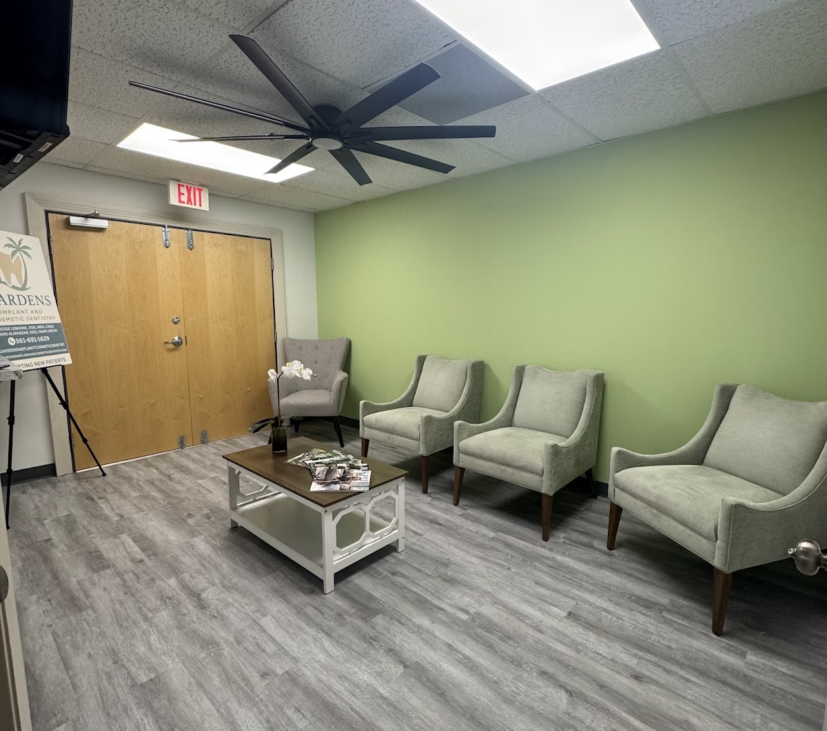 Gardens Implant and Cosmetic Dentistry photo 4