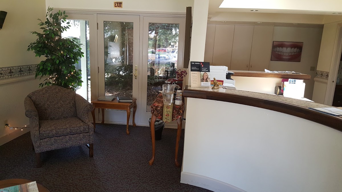 Dr. Brack Linscott Dds photo 2