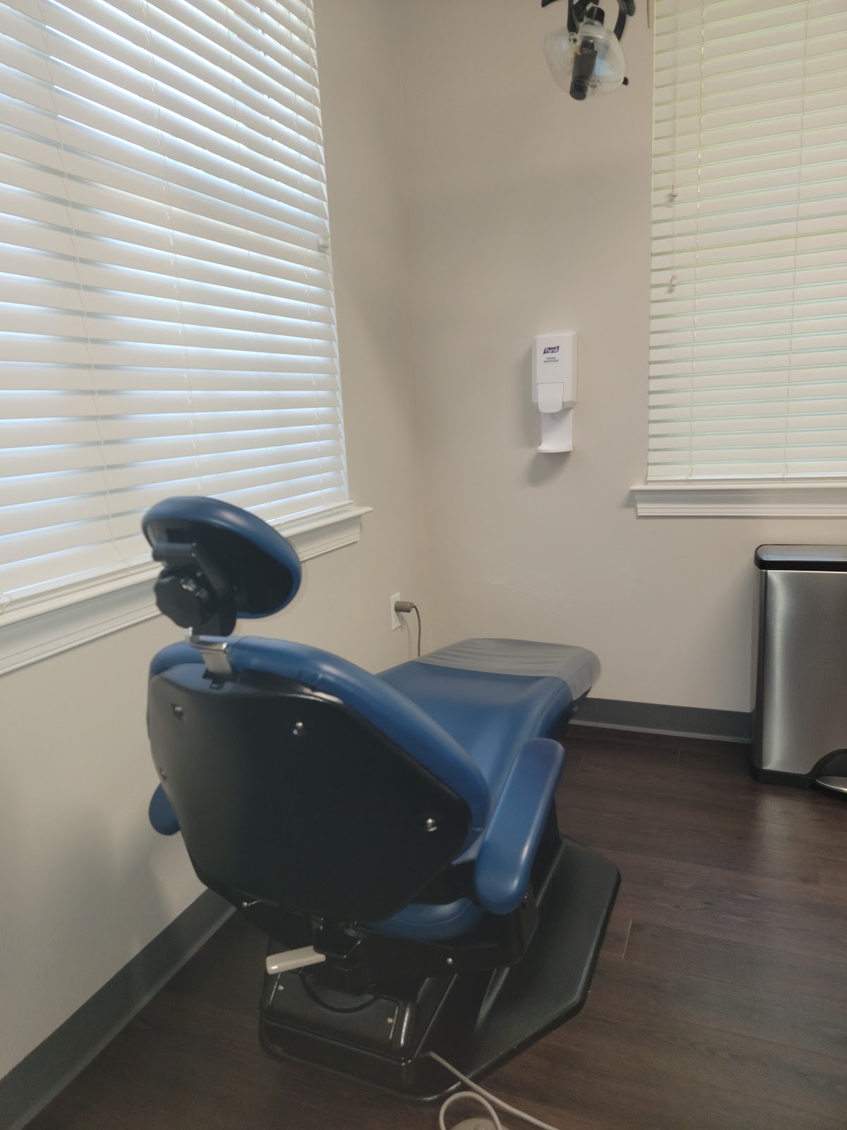 Red Hills Oral and Facial Surgery: Russell Walther DDS MD and Marcus Joy DDS photo 4