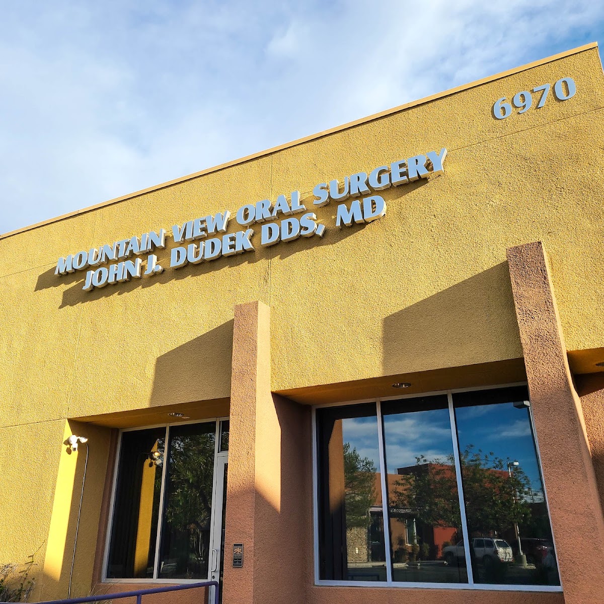 Mountain View Oral Surgery photo 1