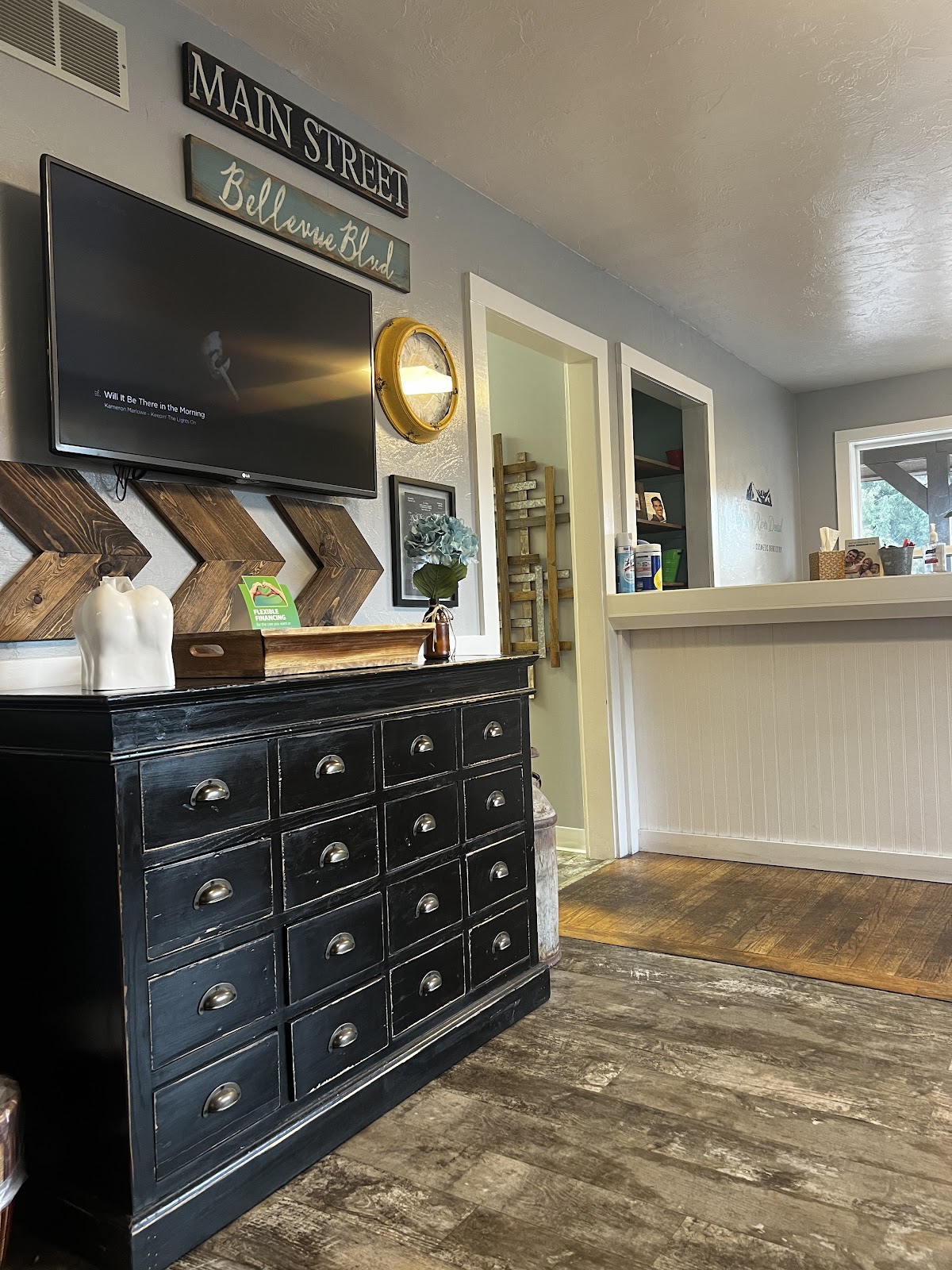 Snowy River Dental | Danton Bradshaw, DDS photo 3
