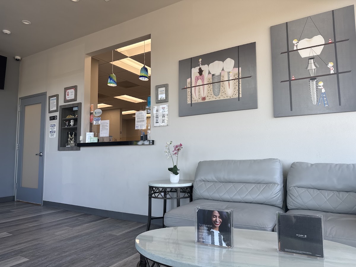 Innovo Dental And Implant Studio - Tracy photo 4