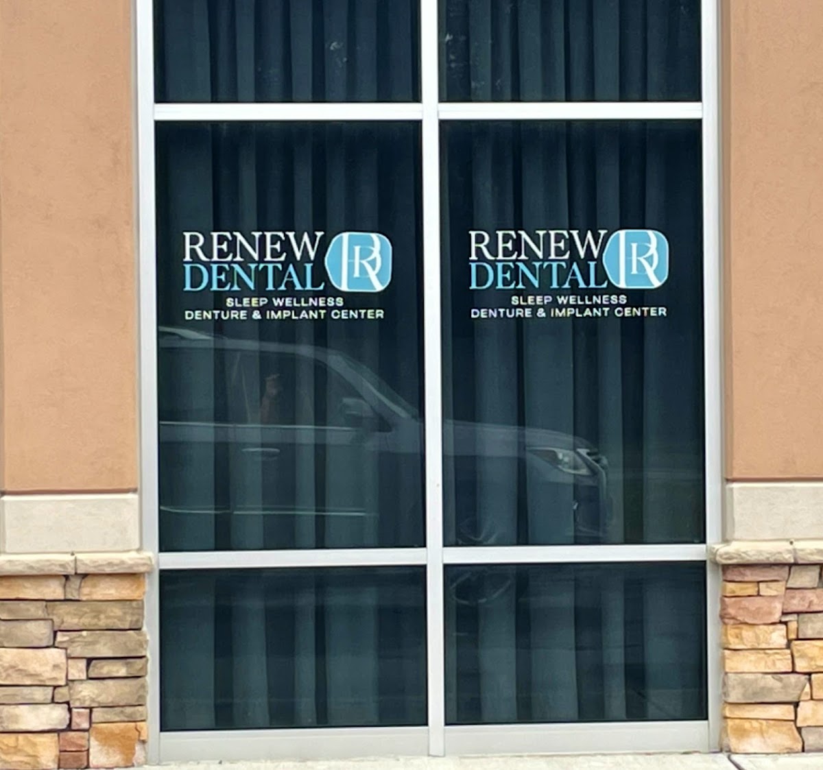 Renew Dental Denture and Implant Center photo 4