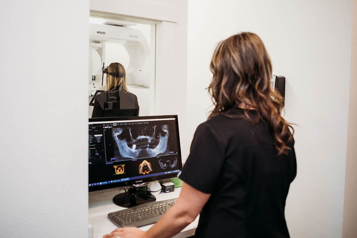 Premier Choice Dental & Oral Surgery Center - Belgrade photo 2