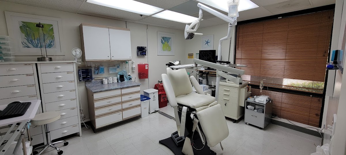 Precision Oral Surgeon Bakersfield - Dr. Sam Harouni photo 1