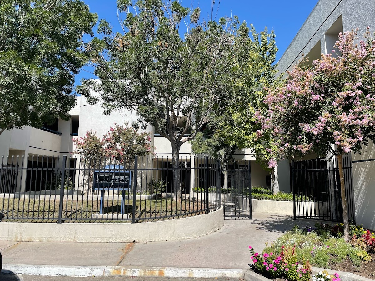 Precision Oral Surgeon Bakersfield - Dr. Sam Harouni photo 4