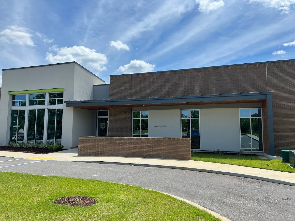 Tallahassee Oral & Maxillofacial Surgery: Ricardo Ortiz MD, DMD photo 3