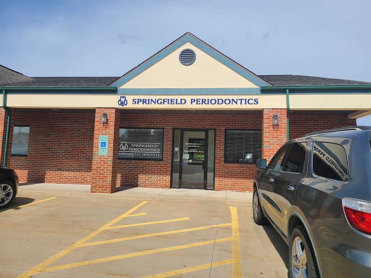 Springfield Periodontics and Dental Implants photo 1