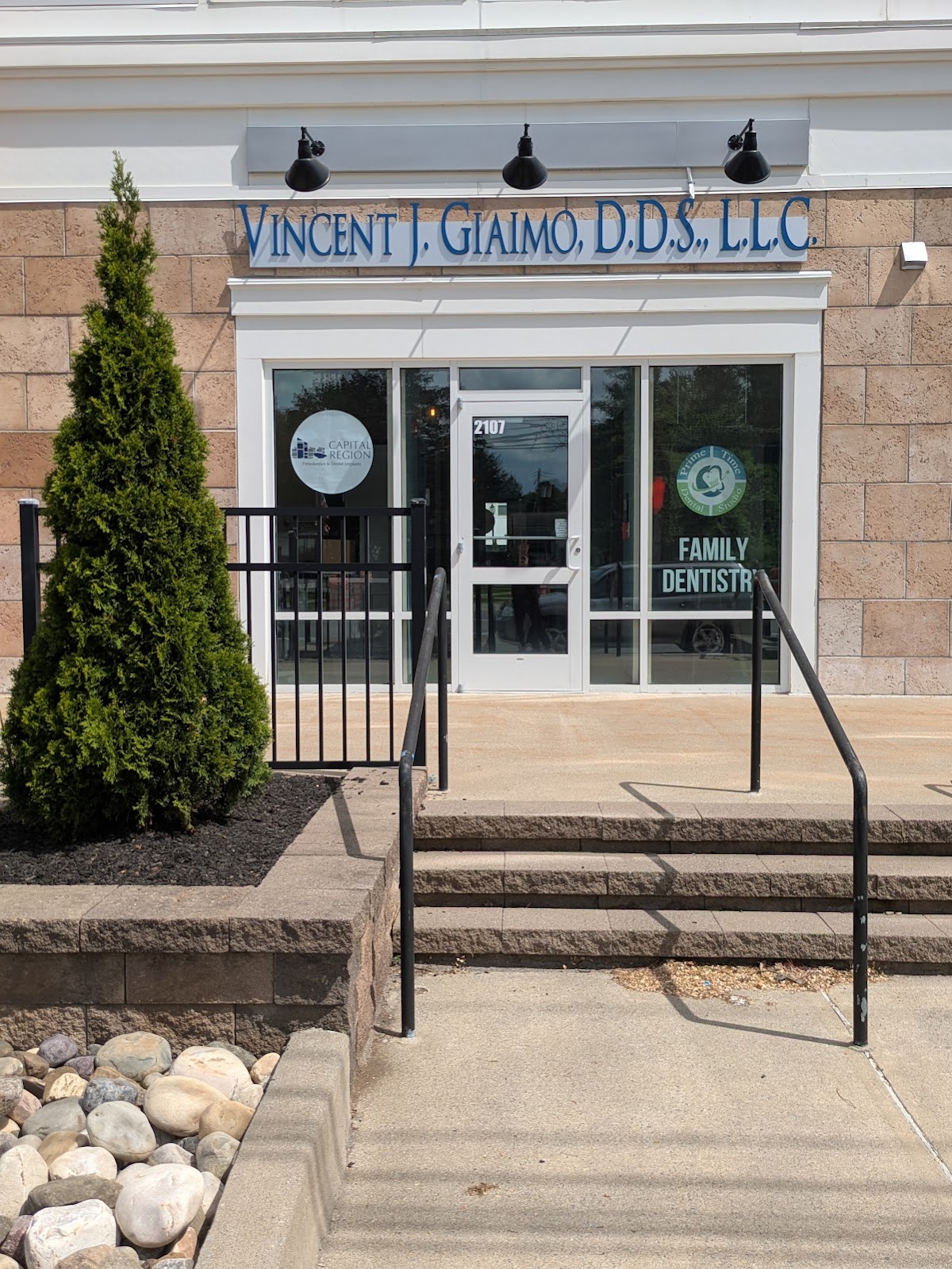 Capital Region Periodontics and Dental Implants photo 2