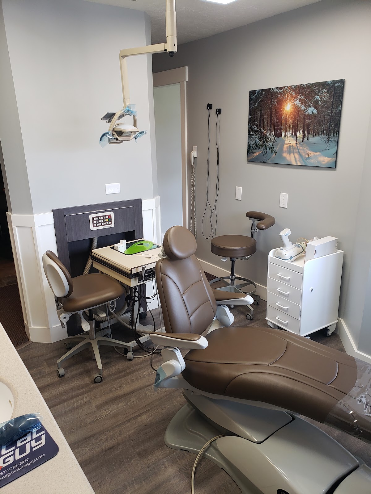 Dr. Aaron T Ward DDS Periodontics and Dental Implants photo 3