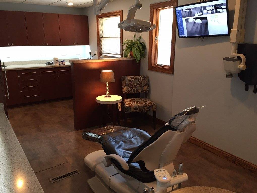 Dental Center of Kenosha photo 1