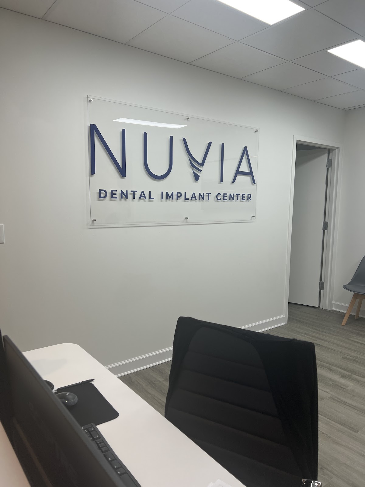 Nuvia Dental Implant Center photo 1