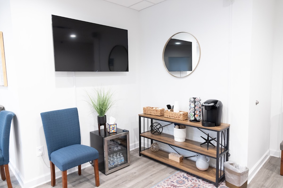 Nuvia Dental Implant Center photo 4