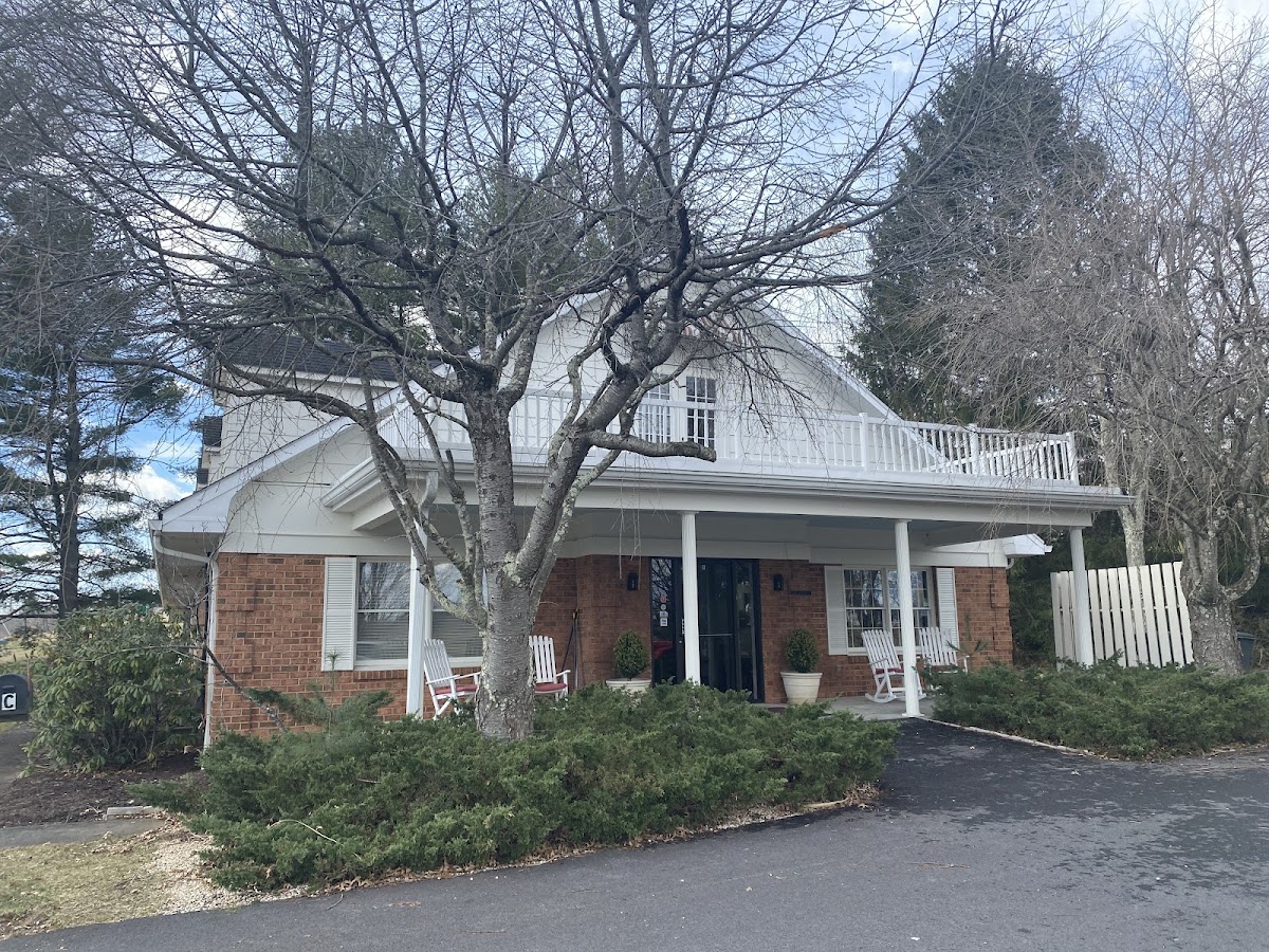 Holliwood Dental, PLLC photo 2