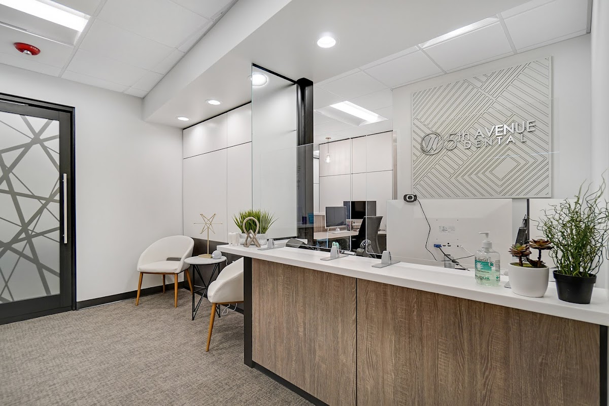 5th Avenue Dental photo 1