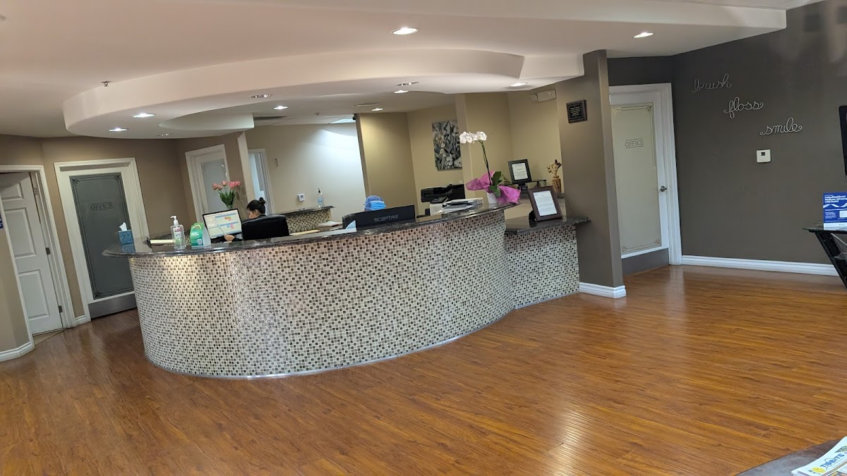 Palm Desert Dental Center photo 4
