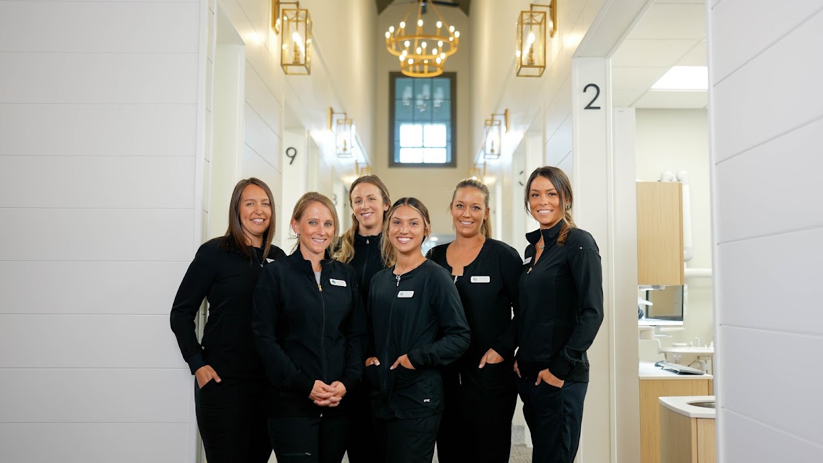River Oaks Dental, Deerwood photo 2
