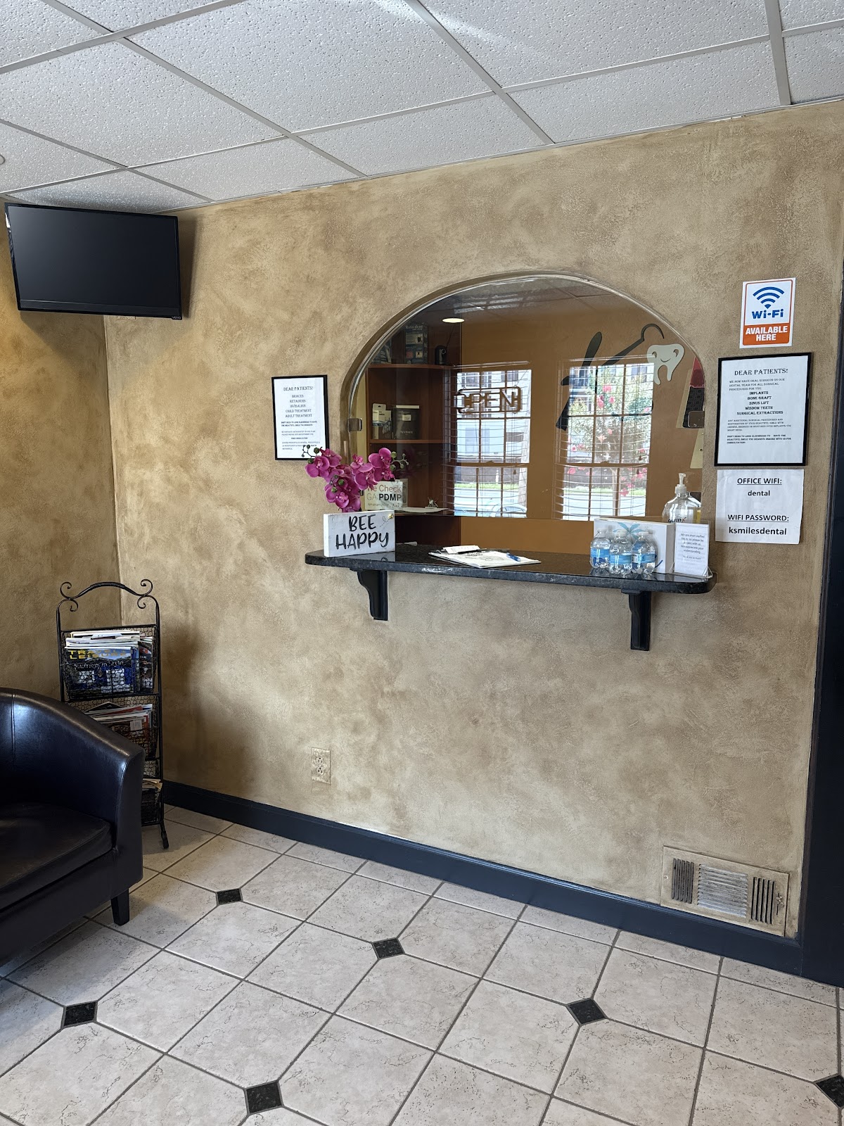 K Smiles Dental photo 1