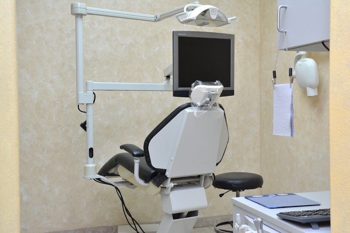 Pelandale Dental Care photo 4