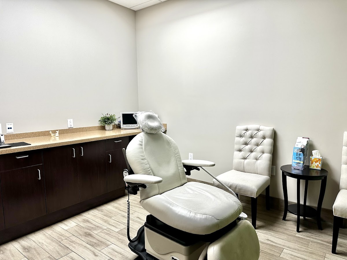 Wisdoms Oral Surgery photo 4
