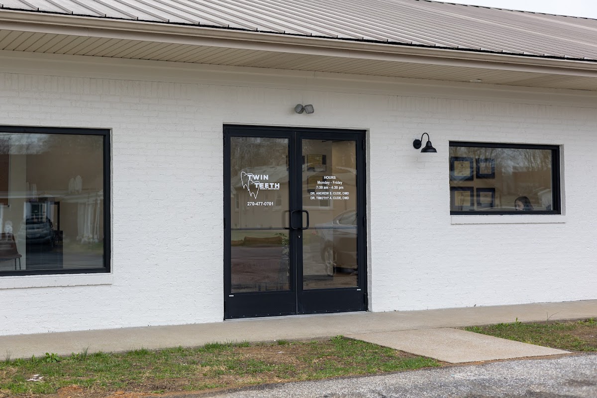 Twin Teeth Family Dentistry photo 4