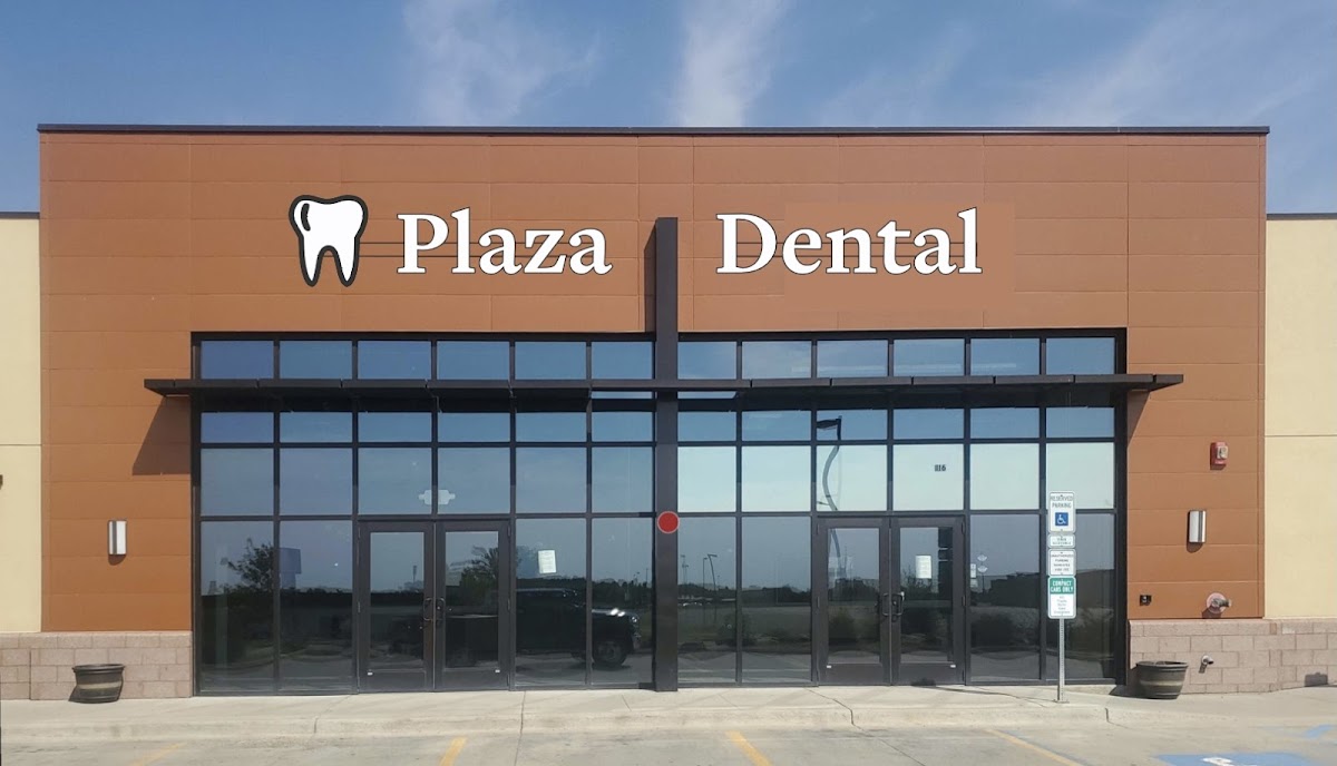 Plaza Dental photo 3