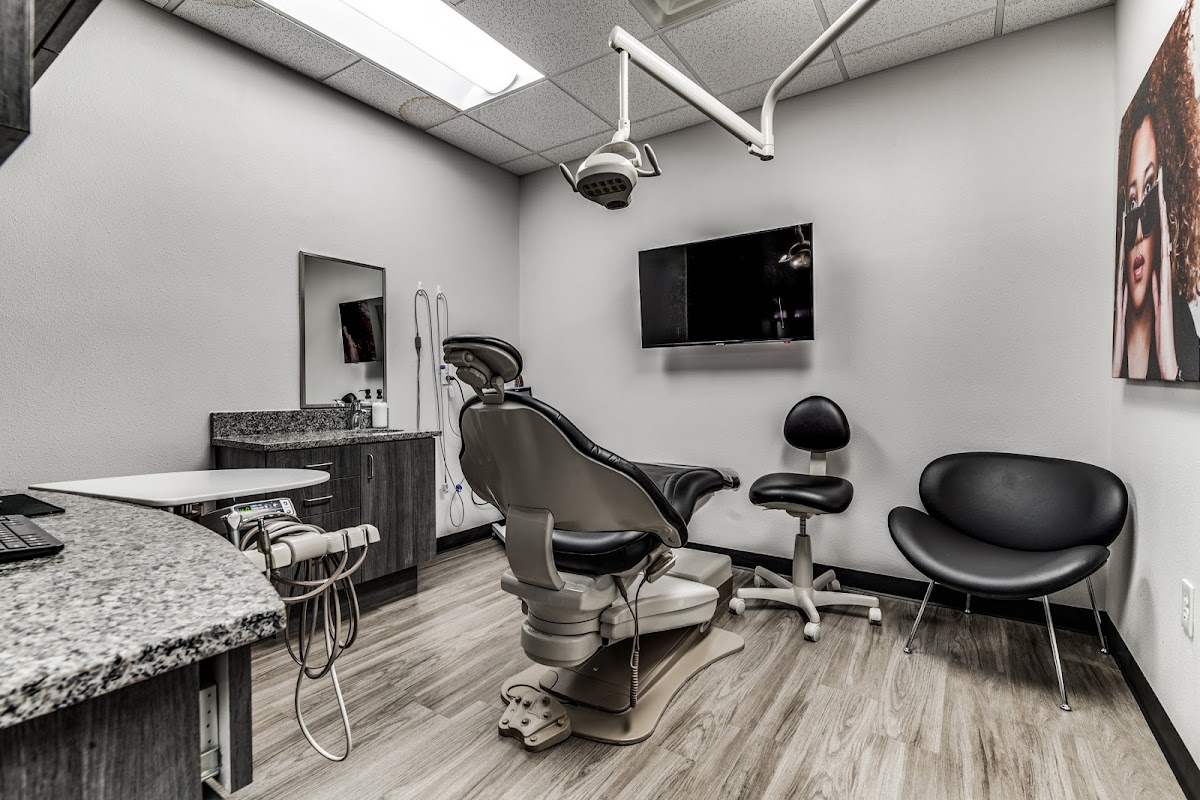Pure Oral Surgery photo 2