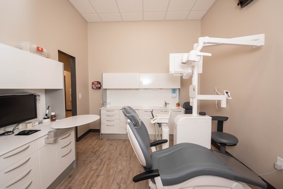 Implant Dentistry of Florida photo 3