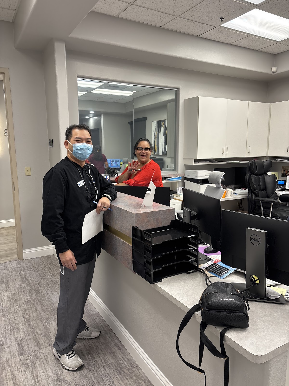 Smile Maker Implant & General Dentistry photo 5