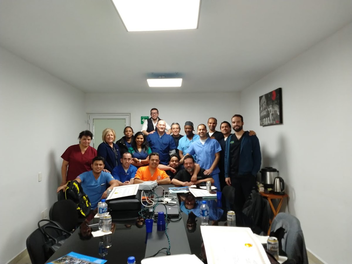 Live Implant Training™ photo 2