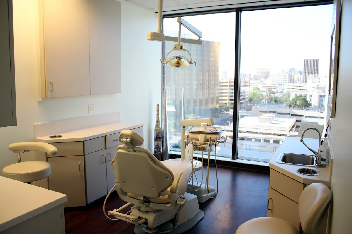 Austin Cosmetic Dentistry by Tejas Patel, DDS photo 4