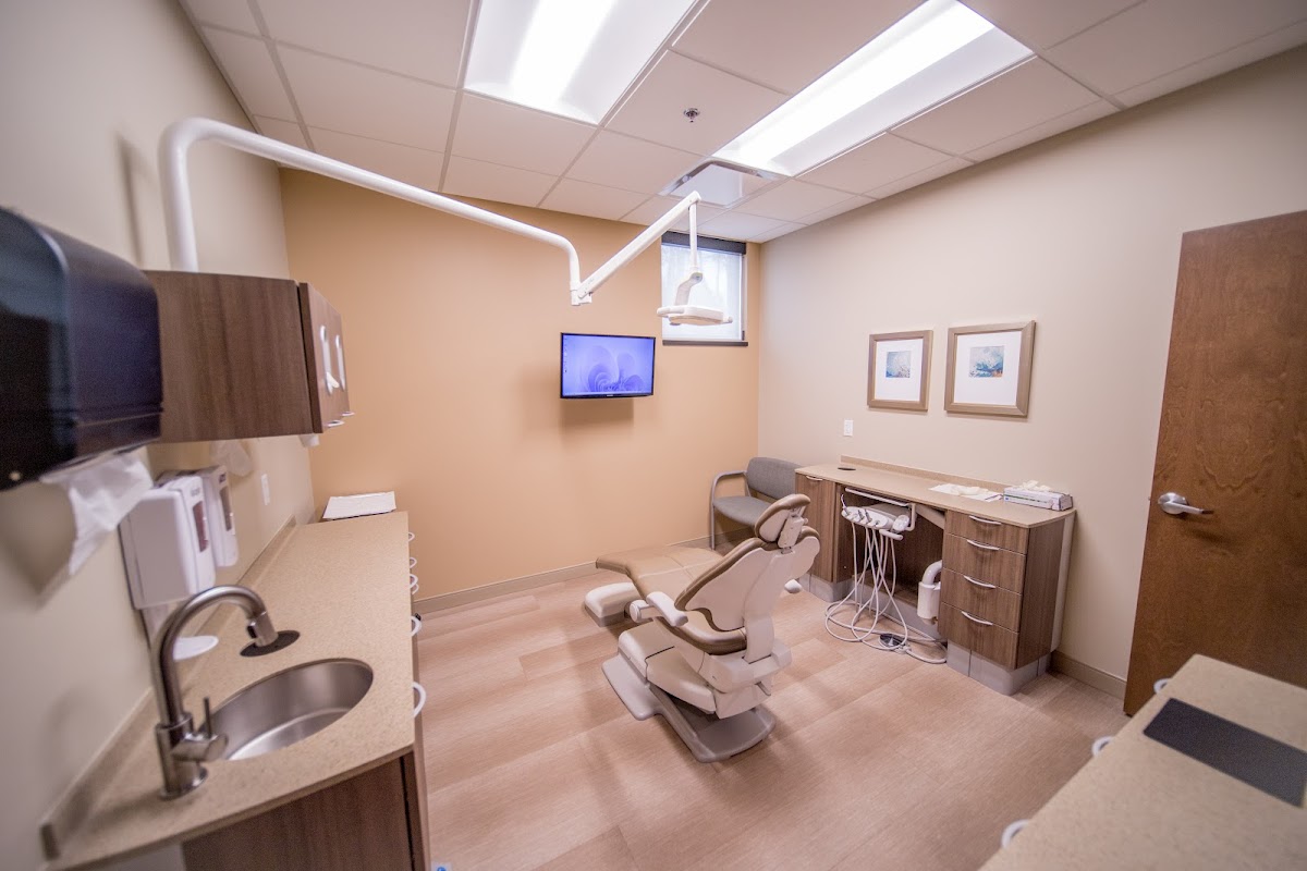 Akron Oral & Maxillofacial Surgery Group photo 3