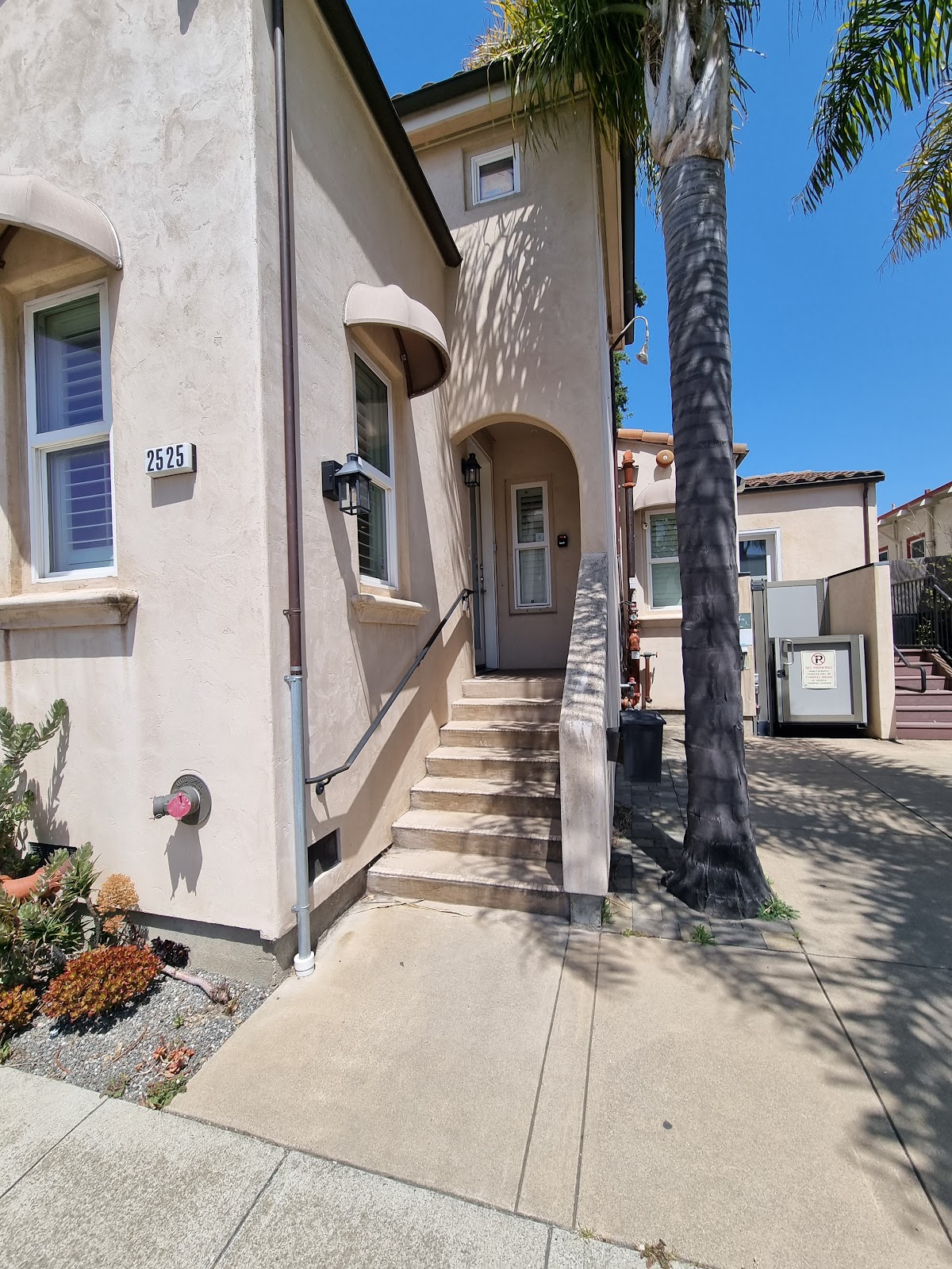 Parkside Oral Surgery & Implant Center photo 2