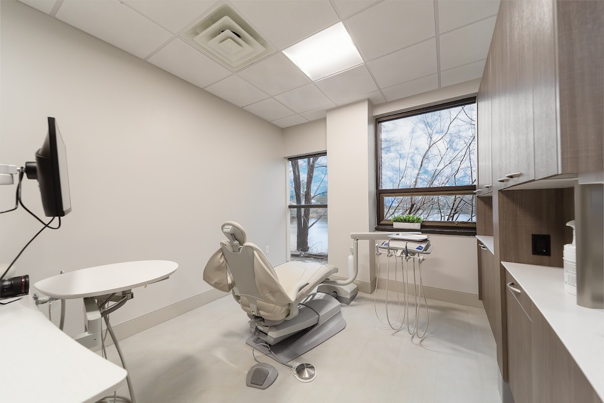 Lakeshore Dental photo 1