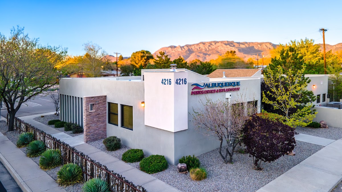 Albuquerque Periodontics & Implantology photo 1