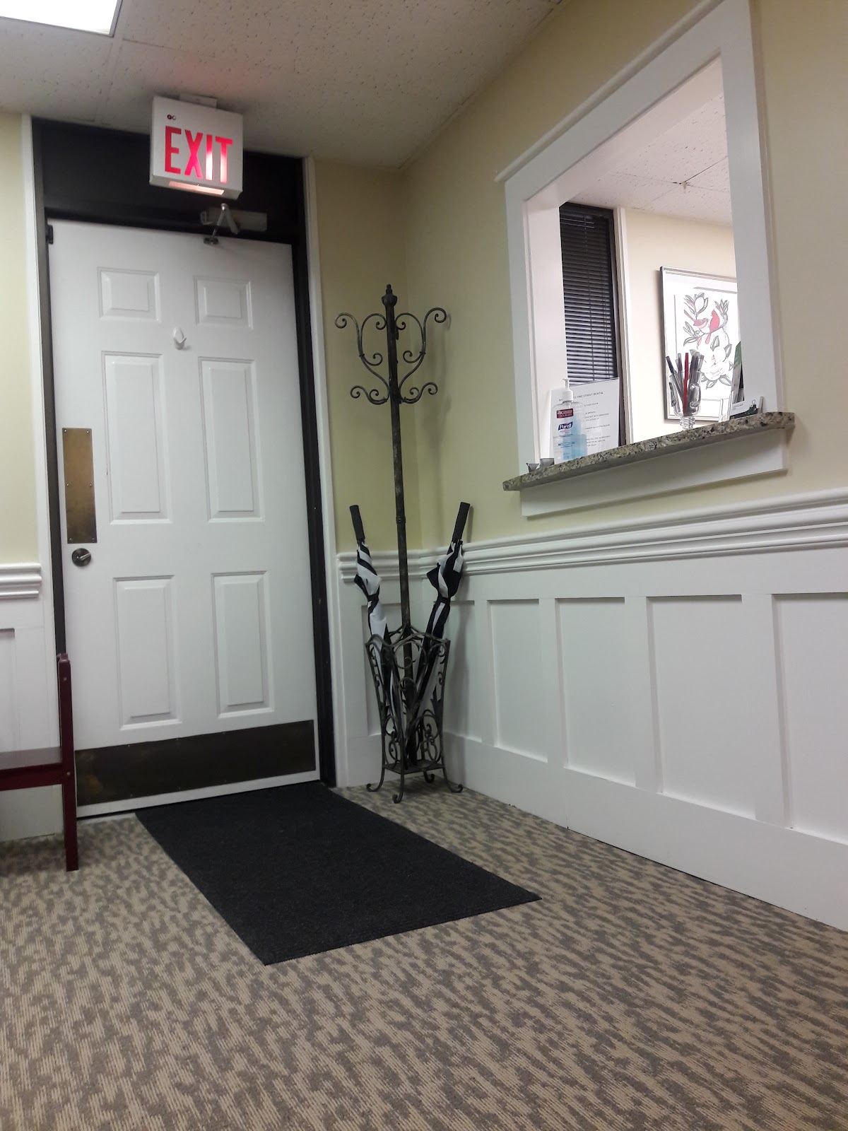 Pine Street Dental photo 2