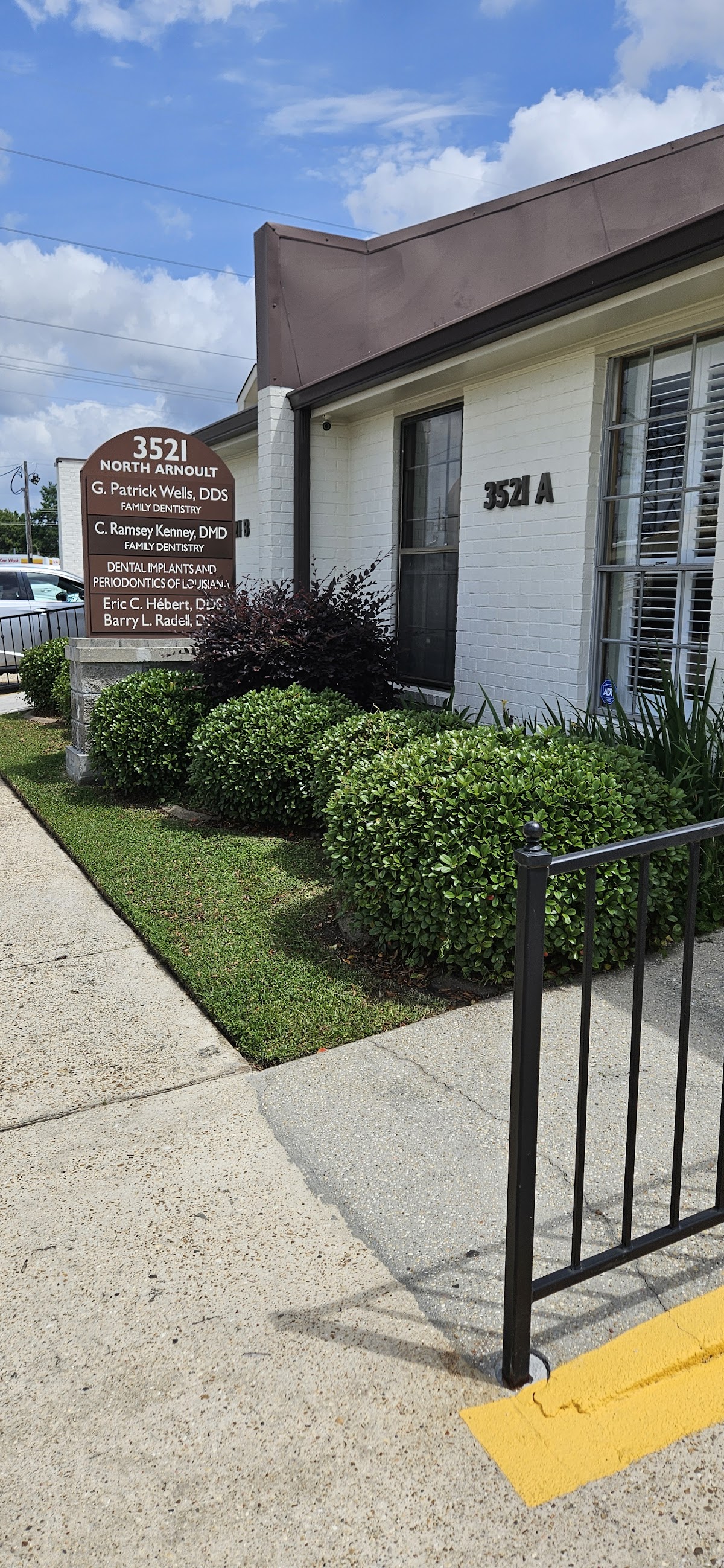 Dental Implants and Periodontics of Louisiana photo 3