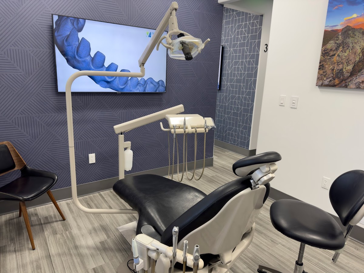 Revive Dental Implant Center photo 5