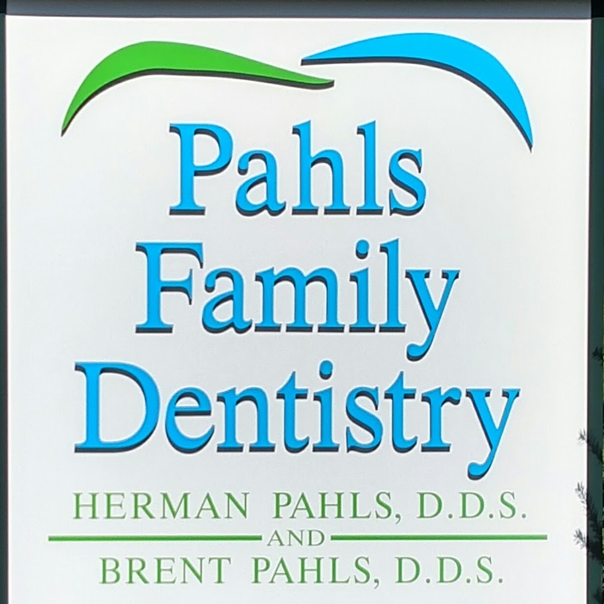 Pahls Family Dentistry: Herman Pahls DDS C Brent Pahls DDS photo 4
